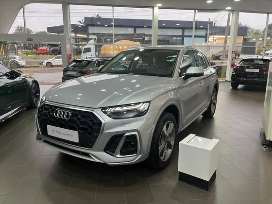 AUDI Q5 2024