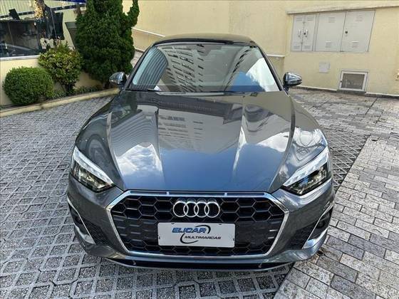 AUDI A5 2022