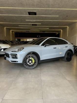 PORSCHE CAYENNE 2021