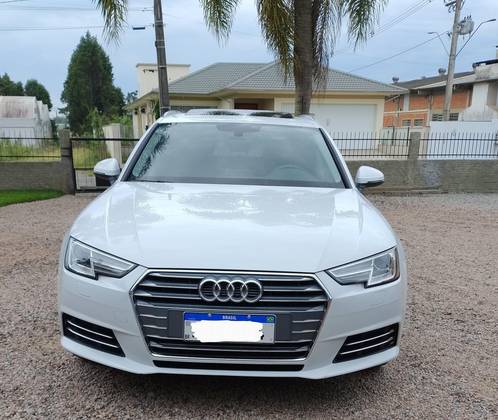 AUDI A4 2017