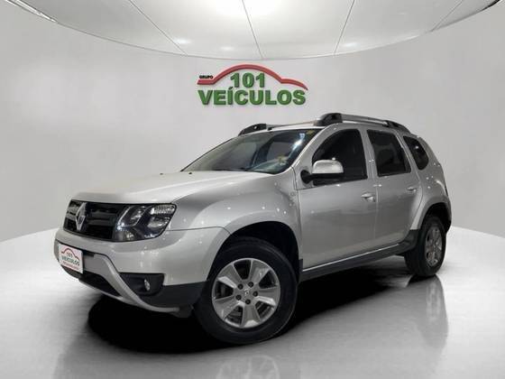 RENAULT DUSTER 2019