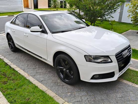 AUDI A4 2012