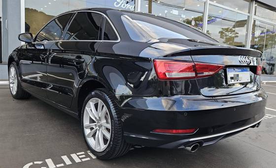 AUDI A3 2017