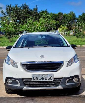 PEUGEOT 2008 2018
