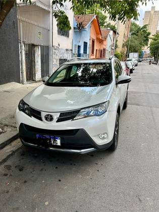 TOYOTA RAV4 2015