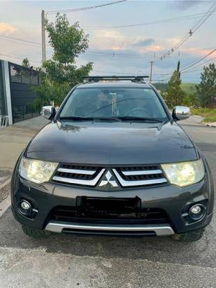 MITSUBISHI PAJERO 2016