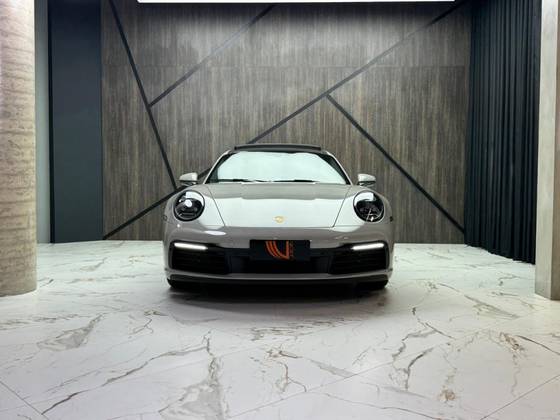 PORSCHE 911 2024