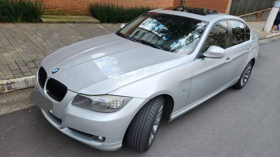BMW 325i 2011