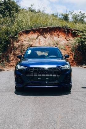 AUDI Q3 2024