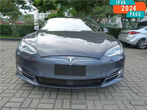 TESLA MODEL S 2016
