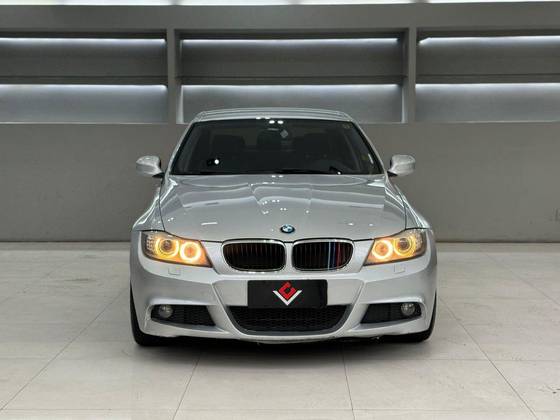 BMW 318i 2012
