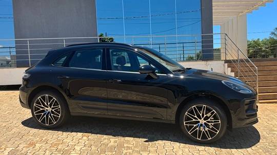 PORSCHE MACAN 2024