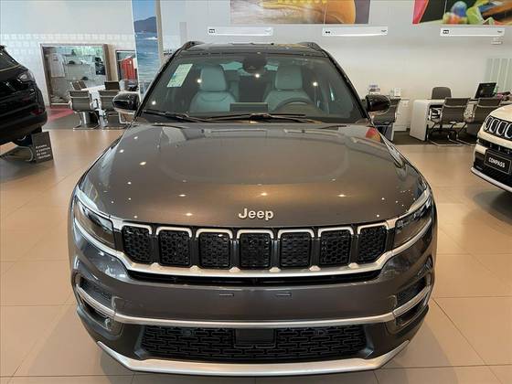 JEEP COMMANDER 2025