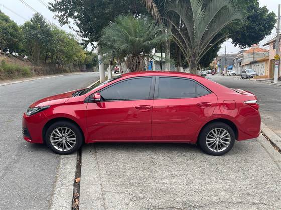 TOYOTA COROLLA 2018