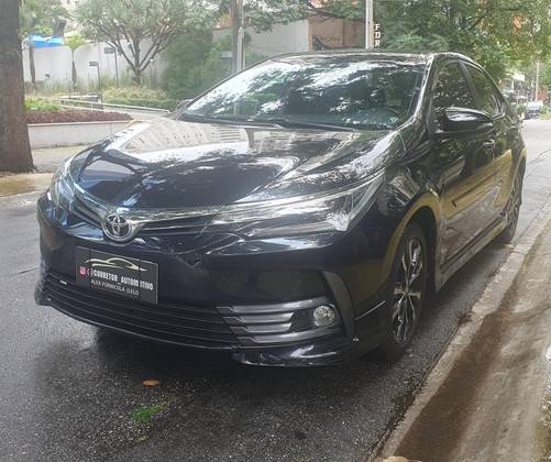 TOYOTA COROLLA 2018