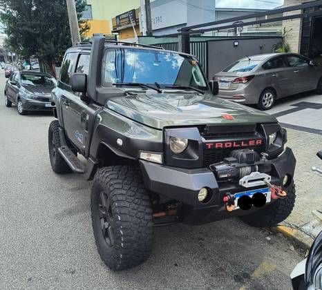 TROLLER T4 2015