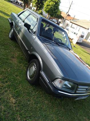 FORD DEL REY 1990