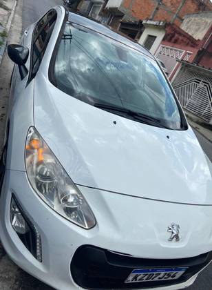 PEUGEOT 308 2013