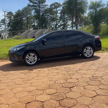 TOYOTA COROLLA 2018