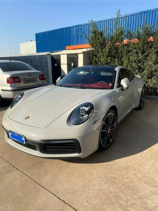 PORSCHE 911 2021