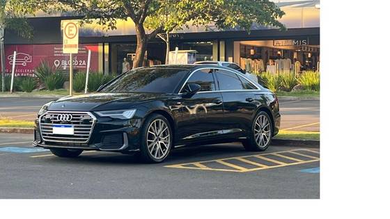 AUDI A6 2021