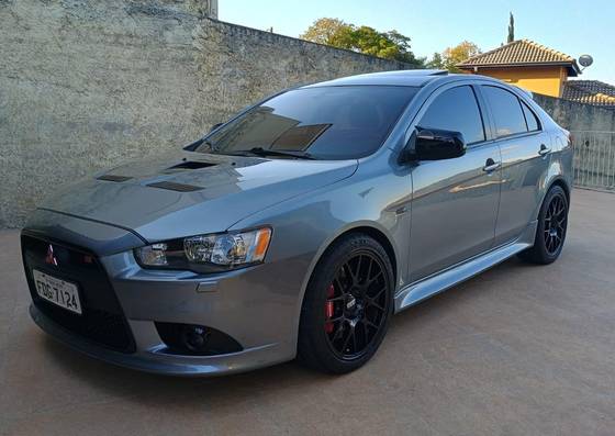 MITSUBISHI LANCER 2012