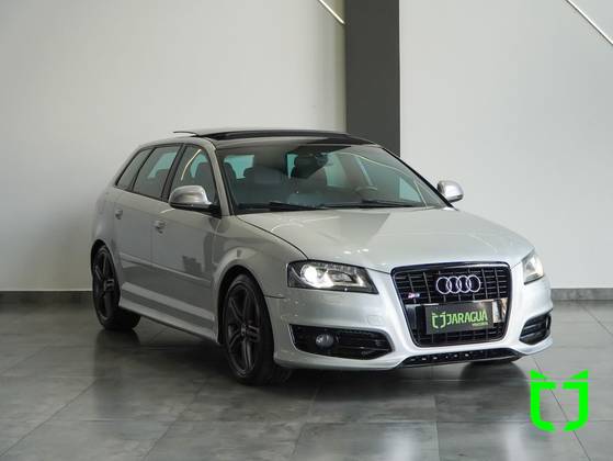 AUDI S3 2010