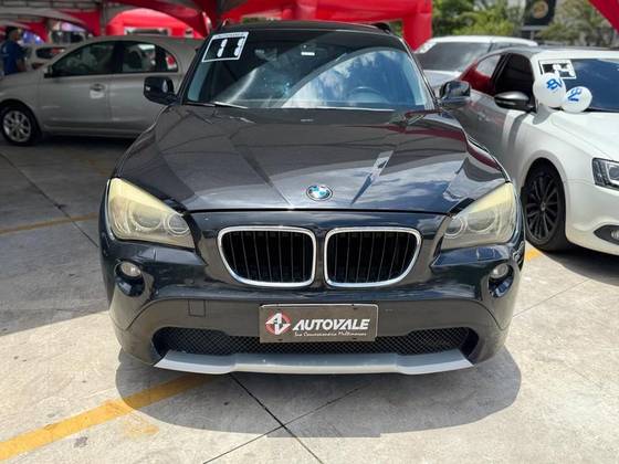 BMW X1 2011