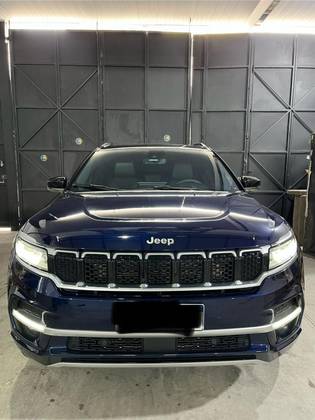 JEEP COMMANDER 2023