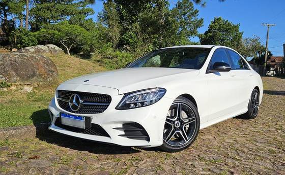 MERCEDES-BENZ C 300 2019