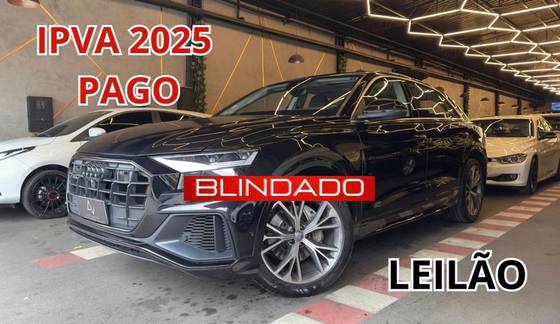AUDI Q8 2019