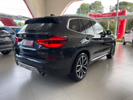 BMW X3 2021