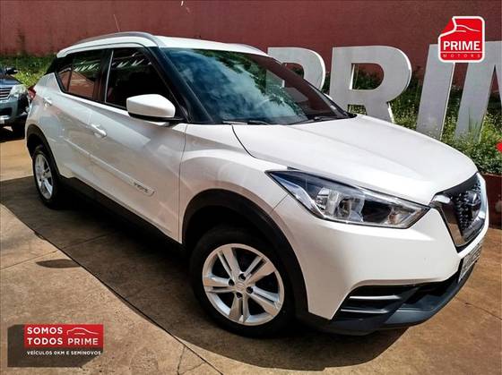 NISSAN KICKS 2019