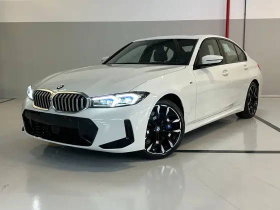 BMW 320i 2025