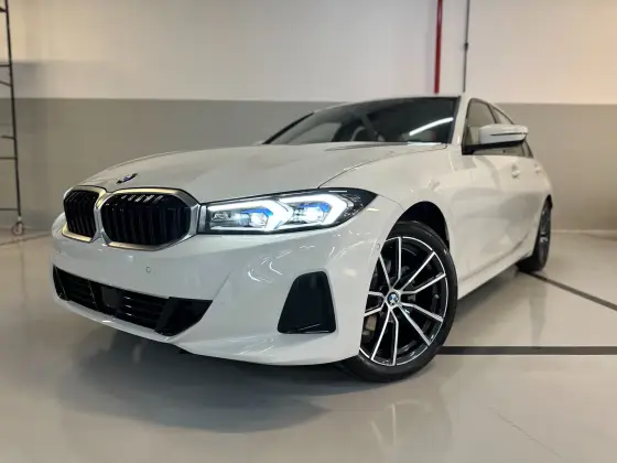 BMW 320i 2025