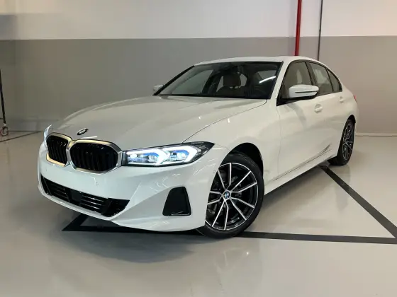 BMW 320i 2025