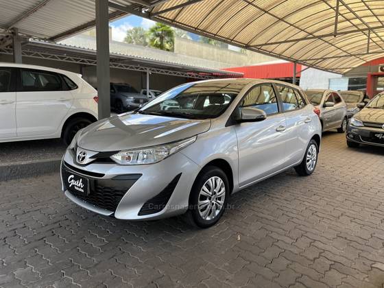 TOYOTA YARIS 2020
