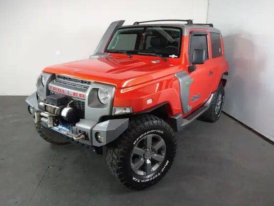 TROLLER T4 2015