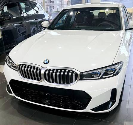 BMW 320i 2023