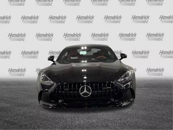 MERCEDES-BENZ AMG GT 2022