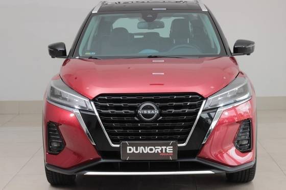 NISSAN KICKS 2024