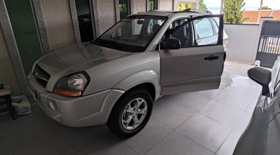HYUNDAI TUCSON 2011