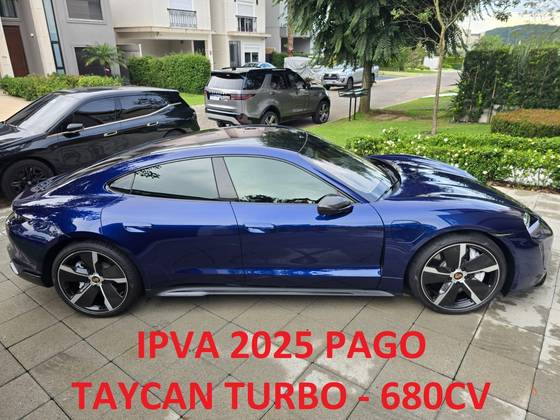 PORSCHE TAYCAN 2021
