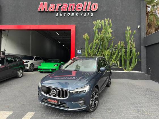 VOLVO XC60 2022