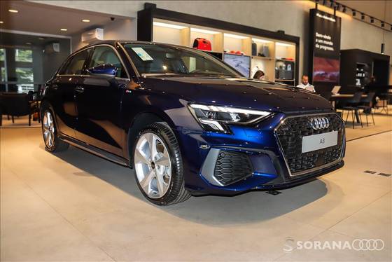 AUDI A3 2024