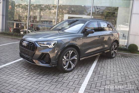 AUDI Q3 2024