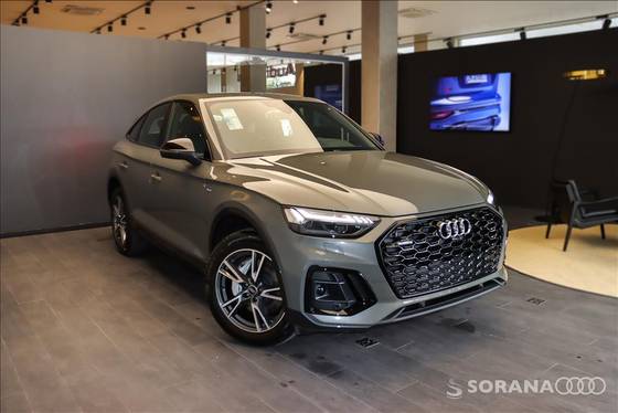 AUDI Q5 2024
