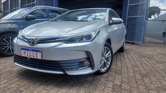 TOYOTA COROLLA 2018