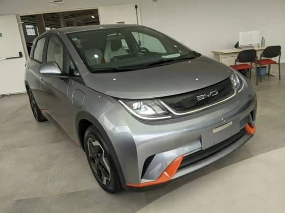 BYD DOLPHIN 2025