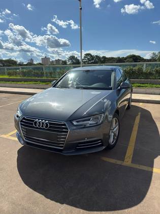 AUDI A4 2017
